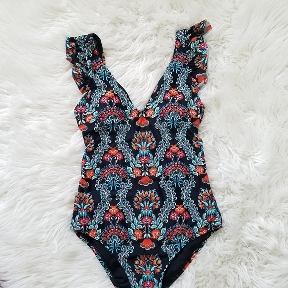 Jessica Simpson Estilo Floral Ruffle One-Piece Swimsuit Size Small - Picture 4 of 13